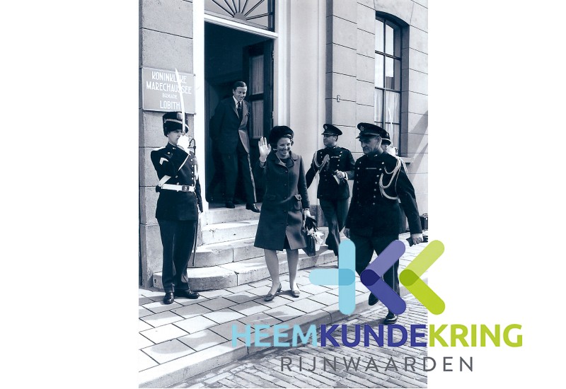 Tolkamer Bezoek prinses Beatrix en en prins Claus. aan Marechaussee Brigade